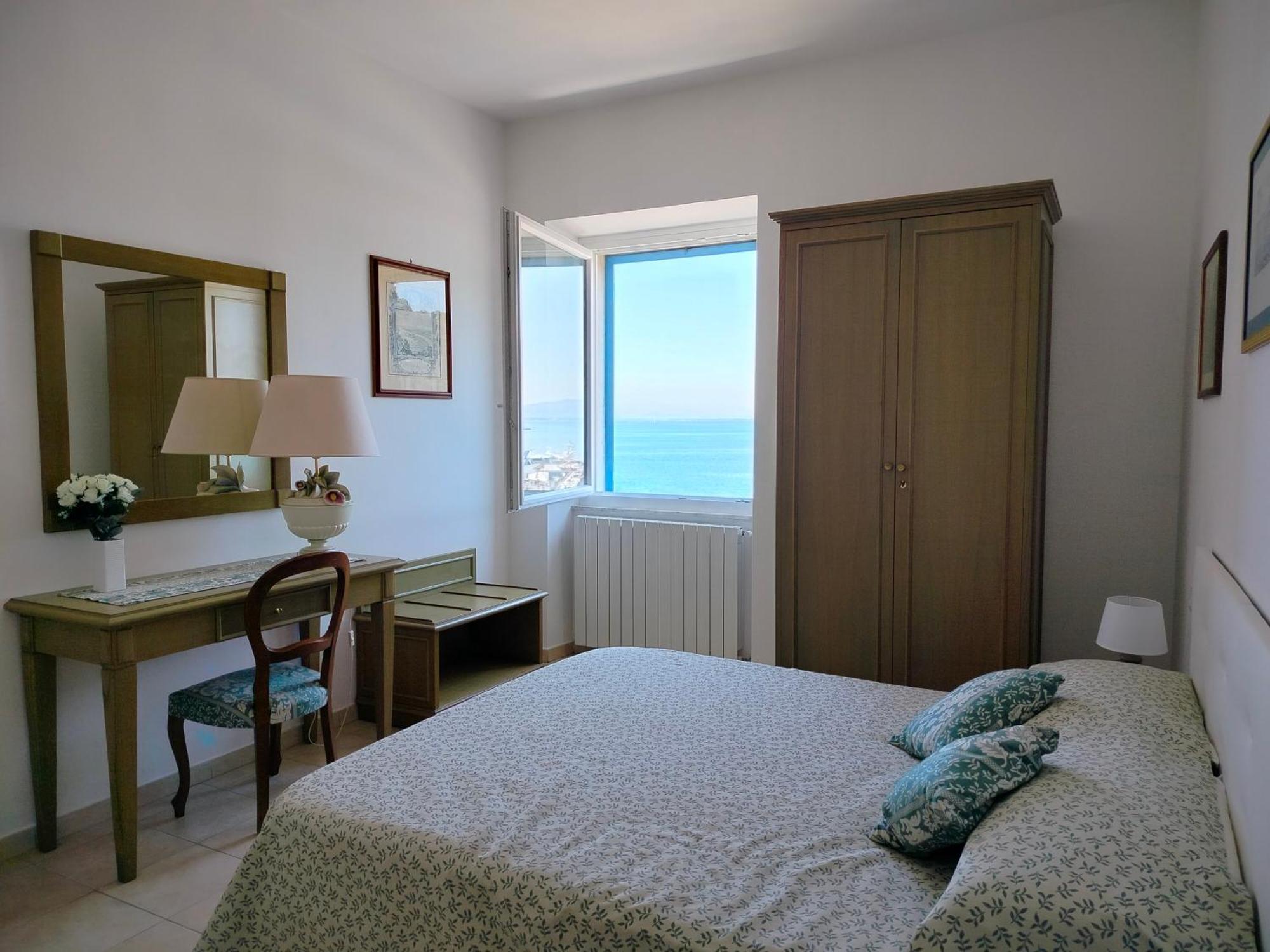 Casa La Marinella Sul Porto Apartment Porto Santo Stefano  Luaran gambar